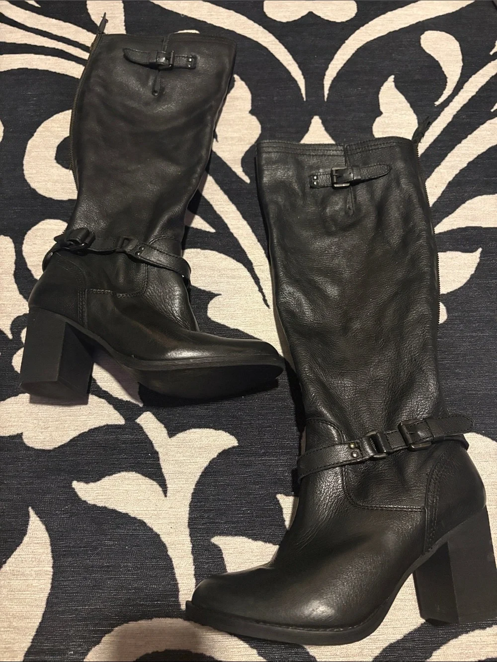 Women's Black Leather Block Heel Boots